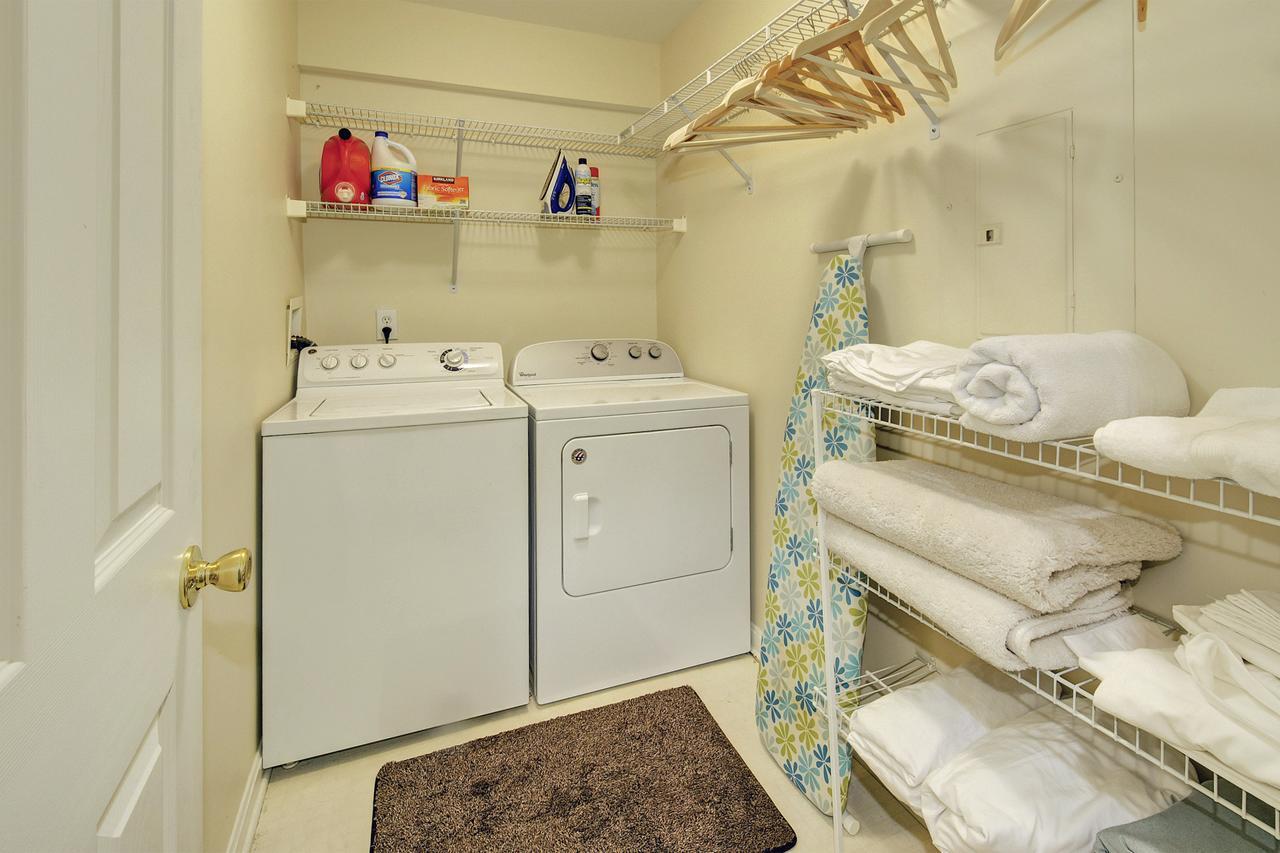 Lux Townhouse, Walk To All, Sleeps 6 Adults Louisville Dış mekan fotoğraf